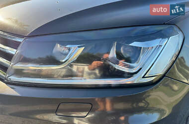 Позашляховик / Кросовер Volkswagen Touareg 2017 в  фото 24 Позашляховик / Кросовер Volkswagen Touareg 2017 в
