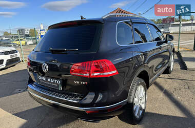 Позашляховик / Кросовер Volkswagen Touareg 2017 в 