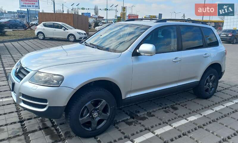 Внедорожник / Кроссовер Volkswagen Touareg 2006 в Киеве