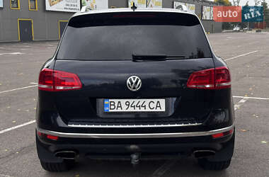 Внедорожник / Кроссовер Volkswagen Touareg 2016 в 