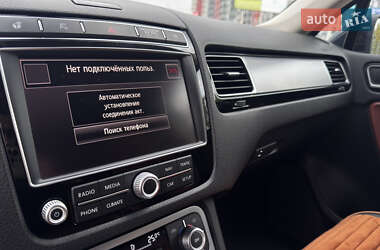 Внедорожник / Кроссовер Volkswagen Touareg 2016 в 