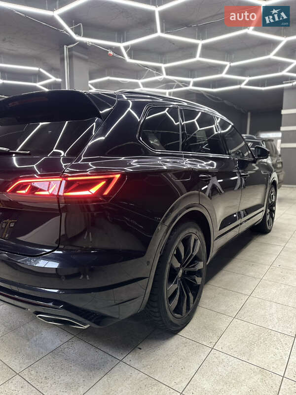 Позашляховик / Кросовер Volkswagen Touareg 2021 в Миколаєві фото 8 Позашляховик / Кросовер Volkswagen Touareg 2021 в Миколаєві