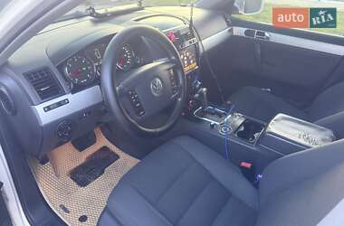 Позашляховик / Кросовер Volkswagen Touareg 2009 в 
