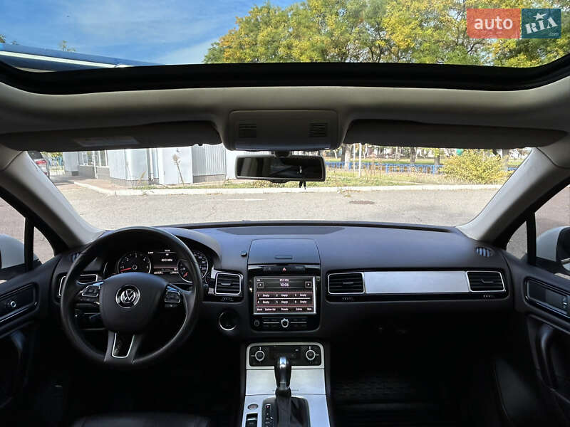 Внедорожник / Кроссовер Volkswagen Touareg 2014 в Николаеве фото 8 Внедорожник / Кроссовер Volkswagen Touareg 2014 в Николаеве