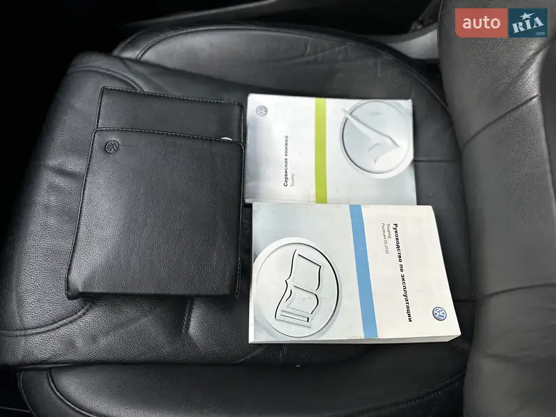 Позашляховик / Кросовер Volkswagen Touareg 2010 в Києві документ