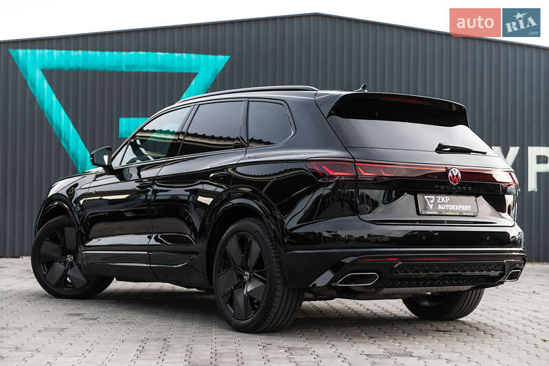 Внедорожник / Кроссовер Volkswagen Touareg 2024 в Мукачево