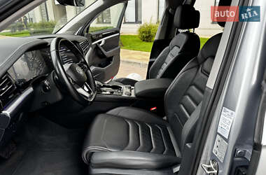 Внедорожник / Кроссовер Volkswagen Touareg 2020 в 