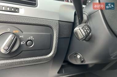 Внедорожник / Кроссовер Volkswagen Touareg 2011 в 