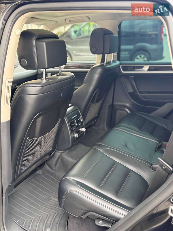 Внедорожник / Кроссовер Volkswagen Touareg 2014 в Одессе фото 10 Внедорожник / Кроссовер Volkswagen Touareg 2014 в Одессе