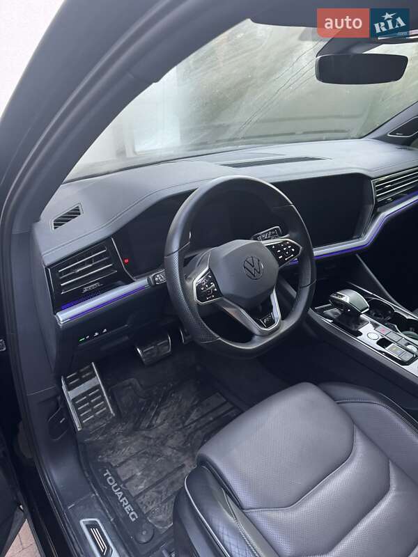 Внедорожник / Кроссовер Volkswagen Touareg 2021 в Кропивницком