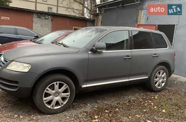 Внедорожник / Кроссовер Volkswagen Touareg 2005 в Киеве