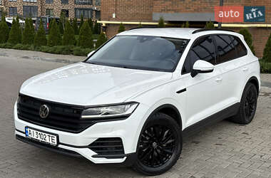 Внедорожник / Кроссовер Volkswagen Touareg 2018 в Житомире