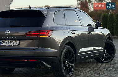Позашляховик / Кросовер Volkswagen Touareg 2019 в  фото 5 Позашляховик / Кросовер Volkswagen Touareg 2019 в