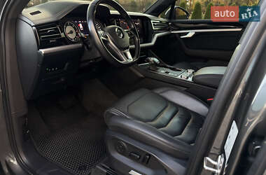 Позашляховик / Кросовер Volkswagen Touareg 2019 в  фото 34 Позашляховик / Кросовер Volkswagen Touareg 2019 в