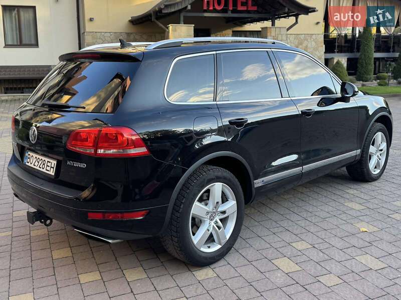 Внедорожник / Кроссовер Volkswagen Touareg 2011 в Тернополе фото 5 Внедорожник / Кроссовер Volkswagen Touareg 2011 в Тернополе