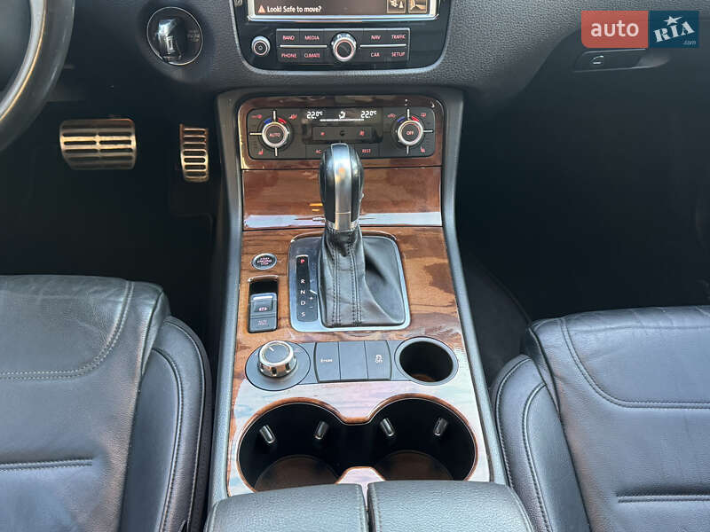 Внедорожник / Кроссовер Volkswagen Touareg 2011 в Тернополе фото 19 Внедорожник / Кроссовер Volkswagen Touareg 2011 в Тернополе