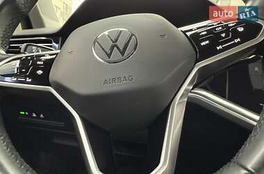 Внедорожник / Кроссовер Volkswagen Touareg 2020 в 