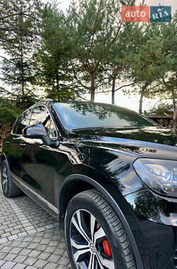 Внедорожник / Кроссовер Volkswagen Touareg 2011 в 