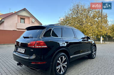 Внедорожник / Кроссовер Volkswagen Touareg 2011 в 