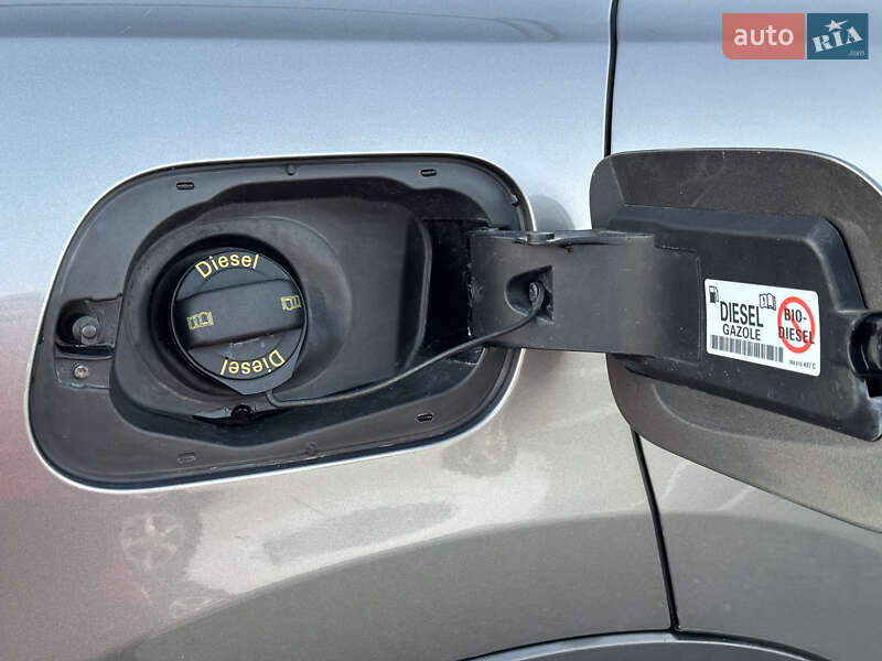 Внедорожник / Кроссовер Volkswagen Touareg 2014 в Черновцах фото 28 Внедорожник / Кроссовер Volkswagen Touareg 2014 в Черновцах