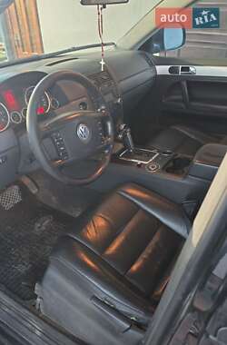 Внедорожник / Кроссовер Volkswagen Touareg 2007 в 