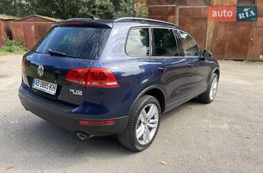 Внедорожник / Кроссовер Volkswagen Touareg 2013 в 