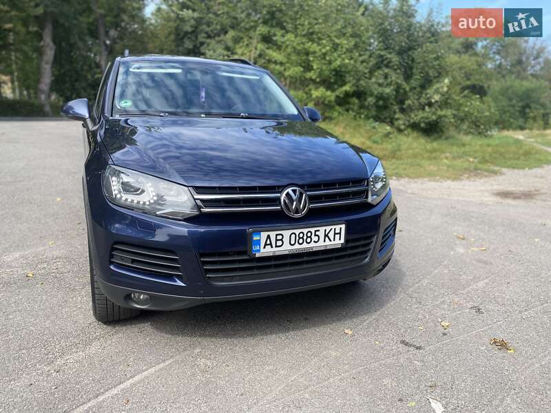 Позашляховик / Кросовер Volkswagen Touareg 2013 в Вінниці