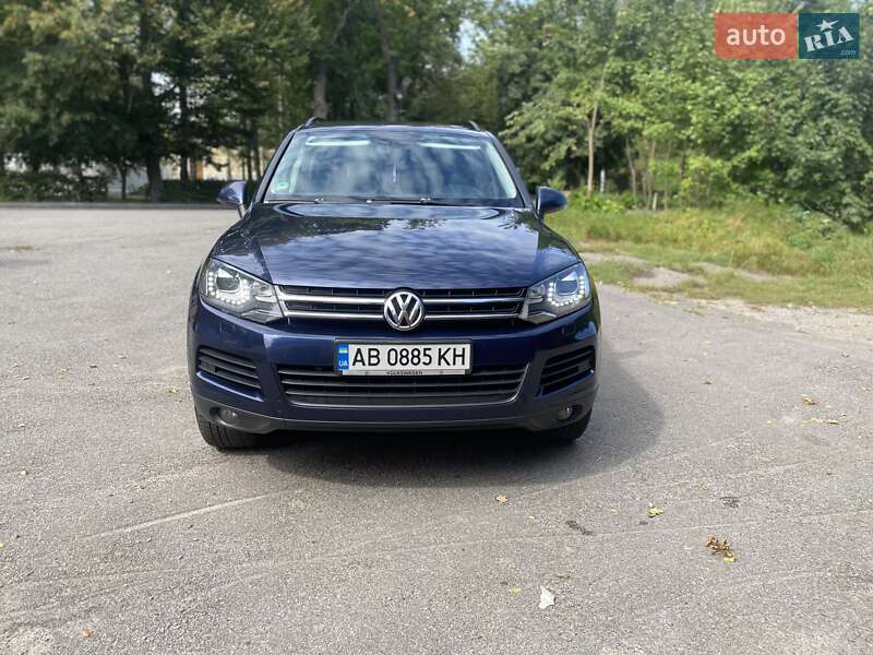 Позашляховик / Кросовер Volkswagen Touareg 2013 в Вінниці
