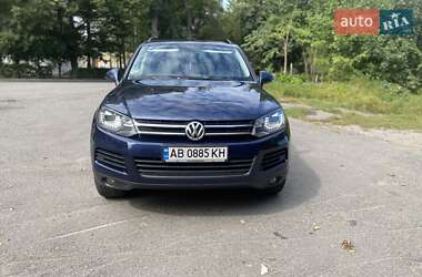 Внедорожник / Кроссовер Volkswagen Touareg 2013 в 