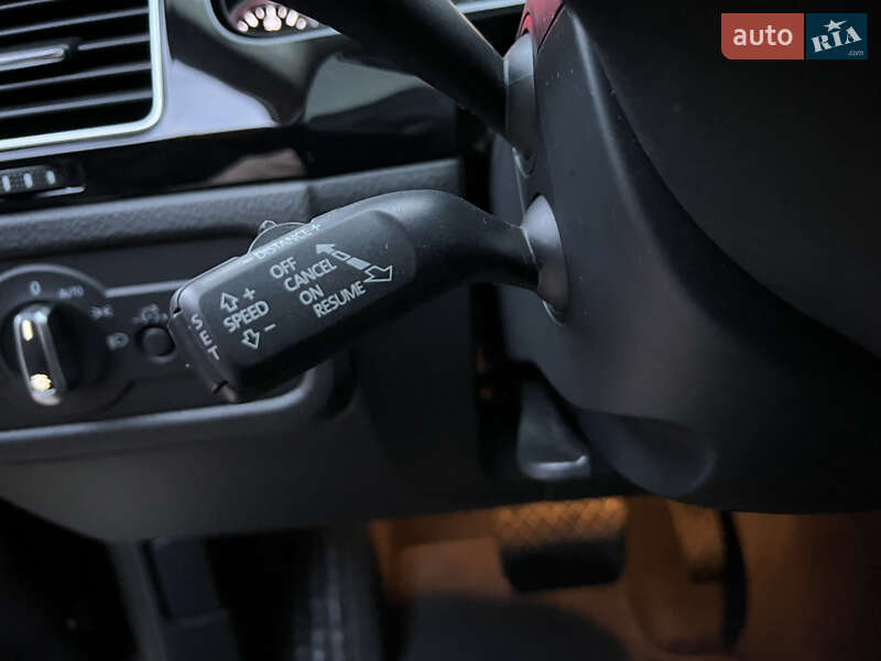 Позашляховик / Кросовер Volkswagen Touareg 2015 в Києві фото 50 Позашляховик / Кросовер Volkswagen Touareg 2015 в Києві