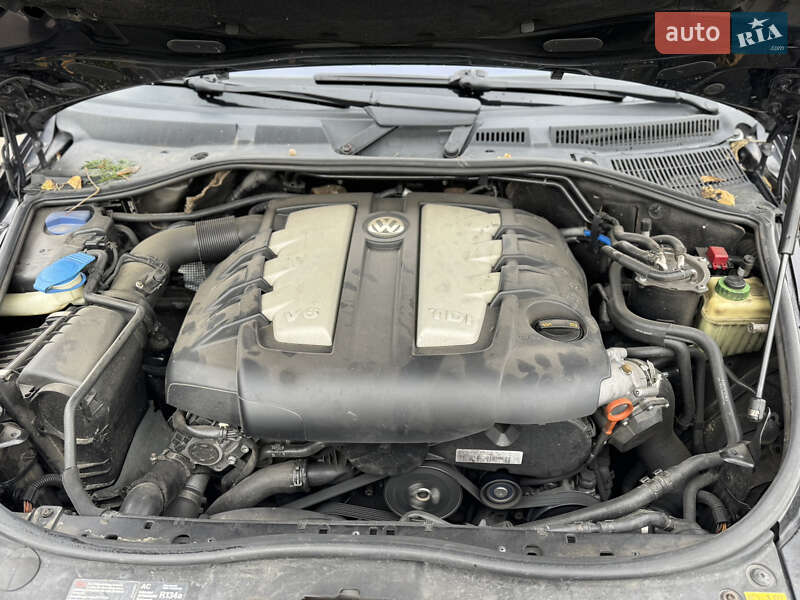 Внедорожник / Кроссовер Volkswagen Touareg 2007 в Киеве фото 14 Внедорожник / Кроссовер Volkswagen Touareg 2007 в Киеве