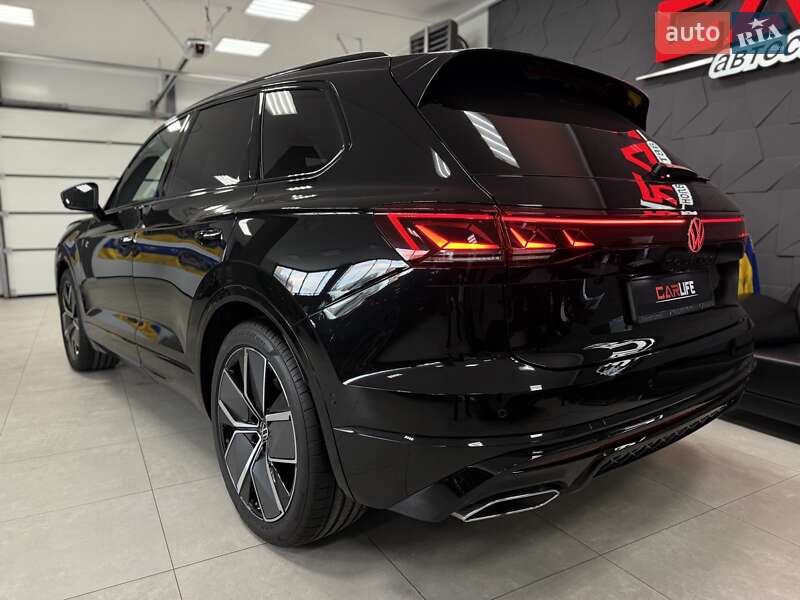 Позашляховик / Кросовер Volkswagen Touareg 2025 в Тернополі