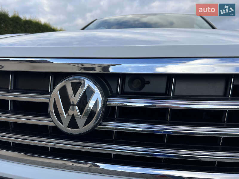 Внедорожник / Кроссовер Volkswagen Touareg 2019 в Дунаевцах фото 6 Внедорожник / Кроссовер Volkswagen Touareg 2019 в Дунаевцах