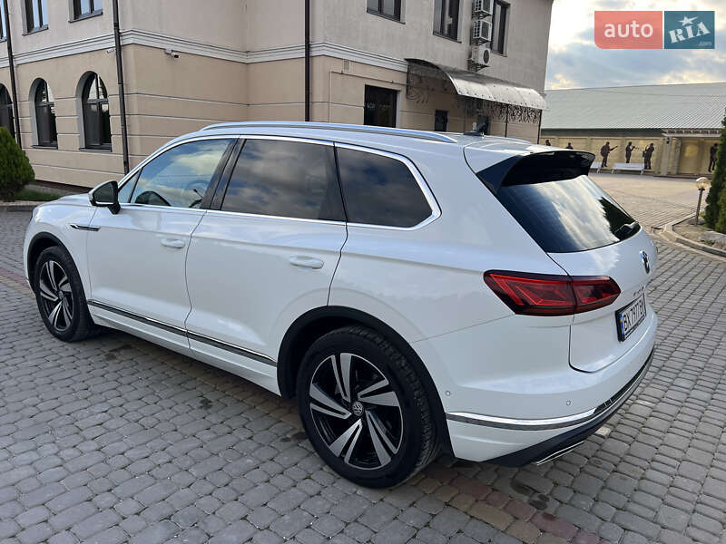 Внедорожник / Кроссовер Volkswagen Touareg 2019 в Дунаевцах фото 18 Внедорожник / Кроссовер Volkswagen Touareg 2019 в Дунаевцах