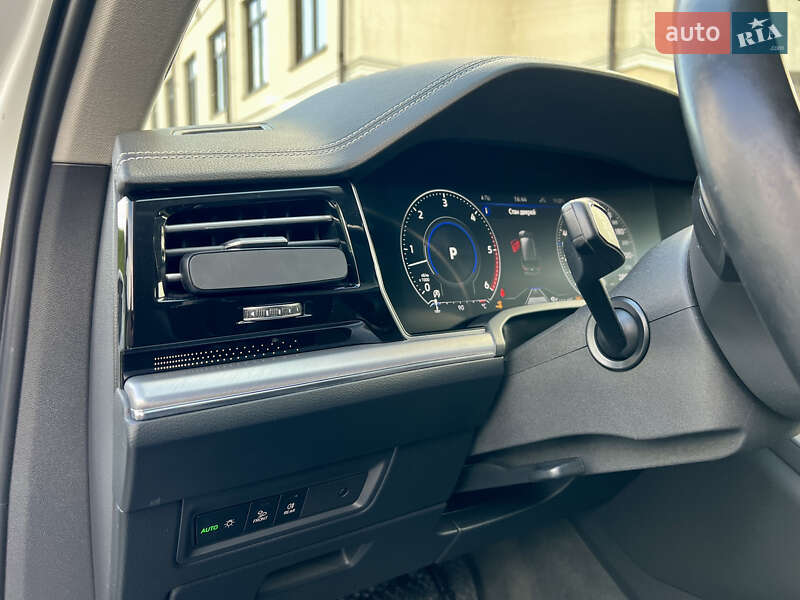 Внедорожник / Кроссовер Volkswagen Touareg 2019 в Дунаевцах фото 33 Внедорожник / Кроссовер Volkswagen Touareg 2019 в Дунаевцах