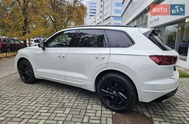 Внедорожник / Кроссовер Volkswagen Touareg 2024 в  фото 11 Внедорожник / Кроссовер Volkswagen Touareg 2024 в