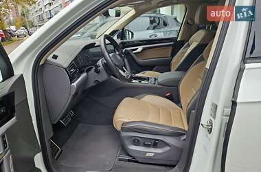 Внедорожник / Кроссовер Volkswagen Touareg 2024 в  фото 19 Внедорожник / Кроссовер Volkswagen Touareg 2024 в