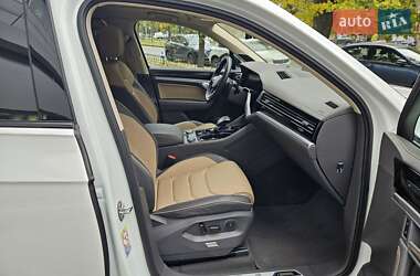 Внедорожник / Кроссовер Volkswagen Touareg 2024 в  фото 40 Внедорожник / Кроссовер Volkswagen Touareg 2024 в