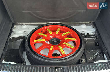 Внедорожник / Кроссовер Volkswagen Touareg 2013 в 