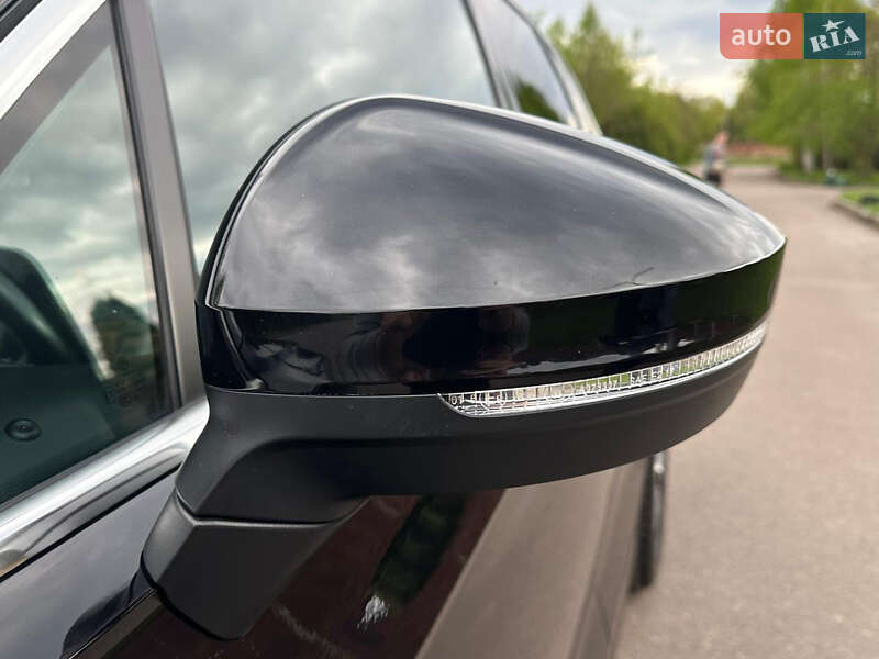 Позашляховик / Кросовер Volkswagen Touareg 2018 в Сарнах фото 26 Позашляховик / Кросовер Volkswagen Touareg 2018 в Сарнах