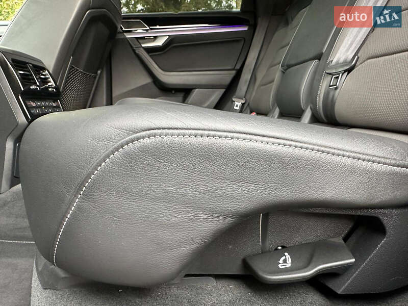 Позашляховик / Кросовер Volkswagen Touareg 2018 в Сарнах фото 74 Позашляховик / Кросовер Volkswagen Touareg 2018 в Сарнах