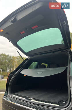 Внедорожник / Кроссовер Volkswagen Touareg 2013 в 