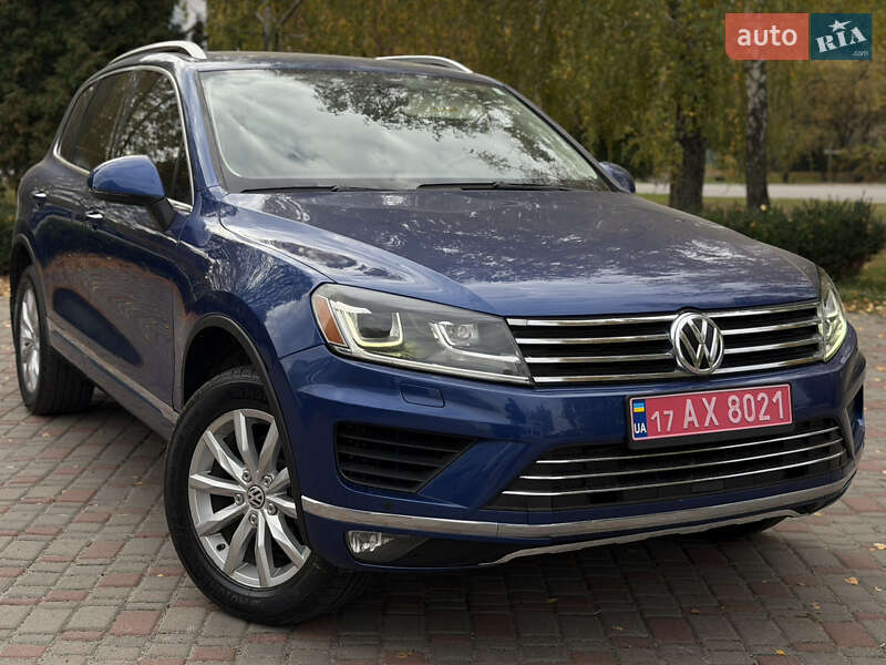Внедорожник / Кроссовер Volkswagen Touareg 2017 в Лубнах