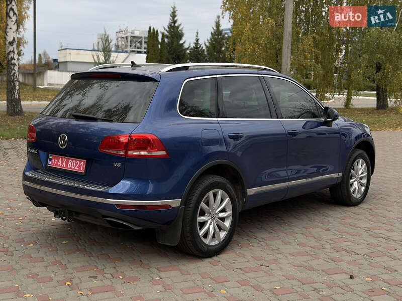 Внедорожник / Кроссовер Volkswagen Touareg 2017 в Лубнах