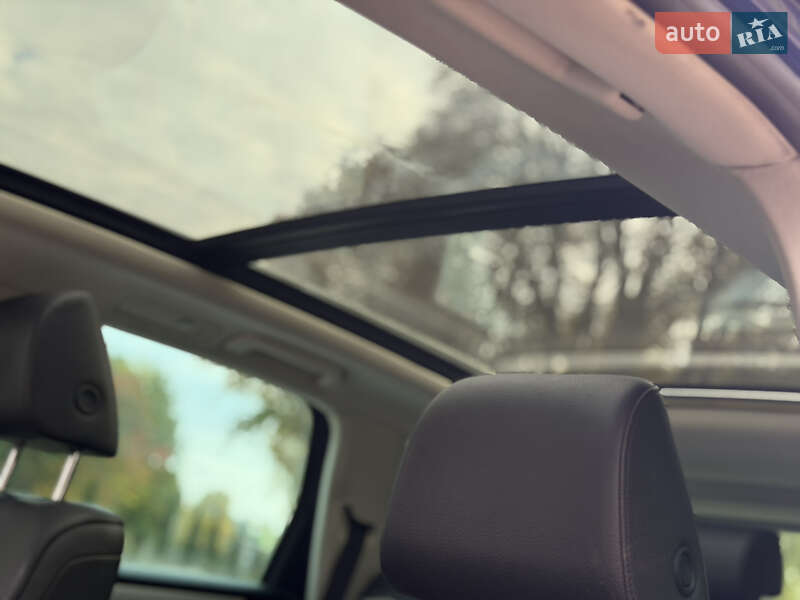 Внедорожник / Кроссовер Volkswagen Touareg 2017 в Лубнах
