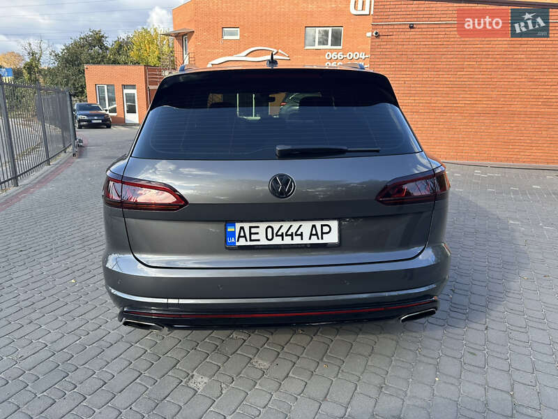 Внедорожник / Кроссовер Volkswagen Touareg 2019 в Днепре фото 5 Внедорожник / Кроссовер Volkswagen Touareg 2019 в Днепре