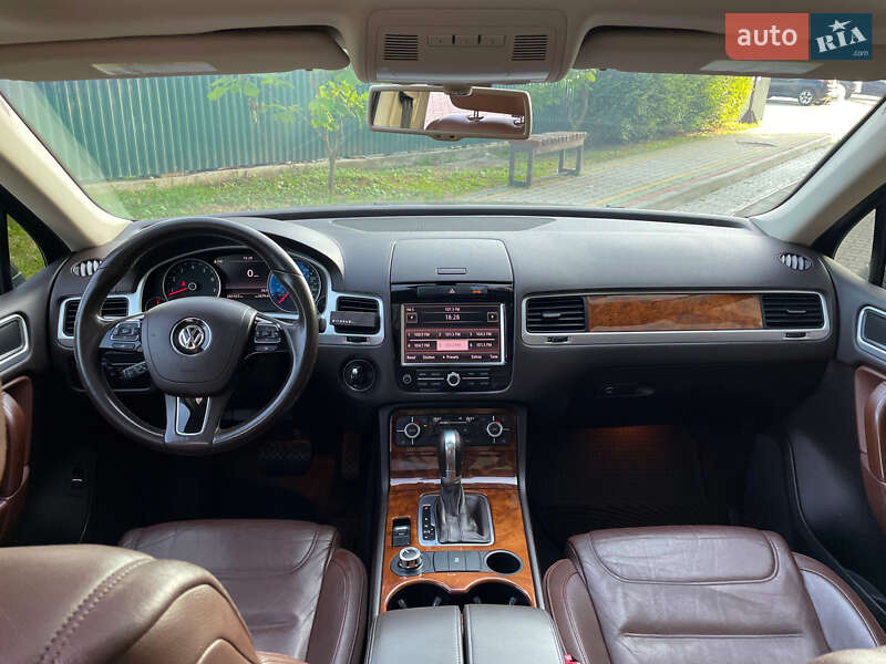 Внедорожник / Кроссовер Volkswagen Touareg 2013 в Надворной фото 2 Внедорожник / Кроссовер Volkswagen Touareg 2013 в Надворной