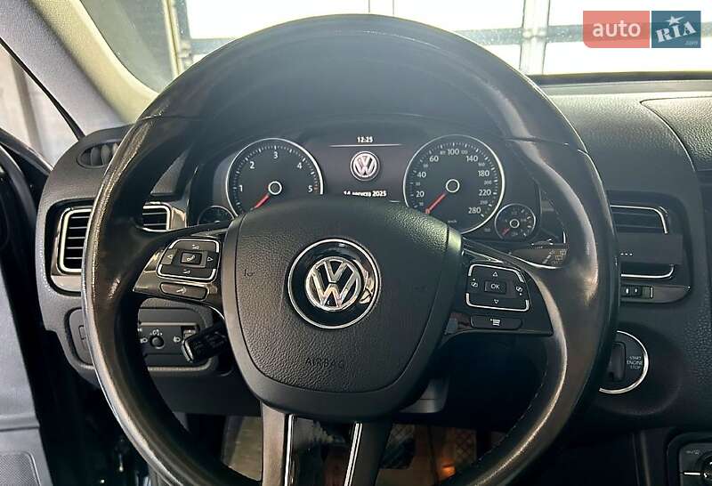 Внедорожник / Кроссовер Volkswagen Touareg 2012 в Днепре фото 7 Внедорожник / Кроссовер Volkswagen Touareg 2012 в Днепре