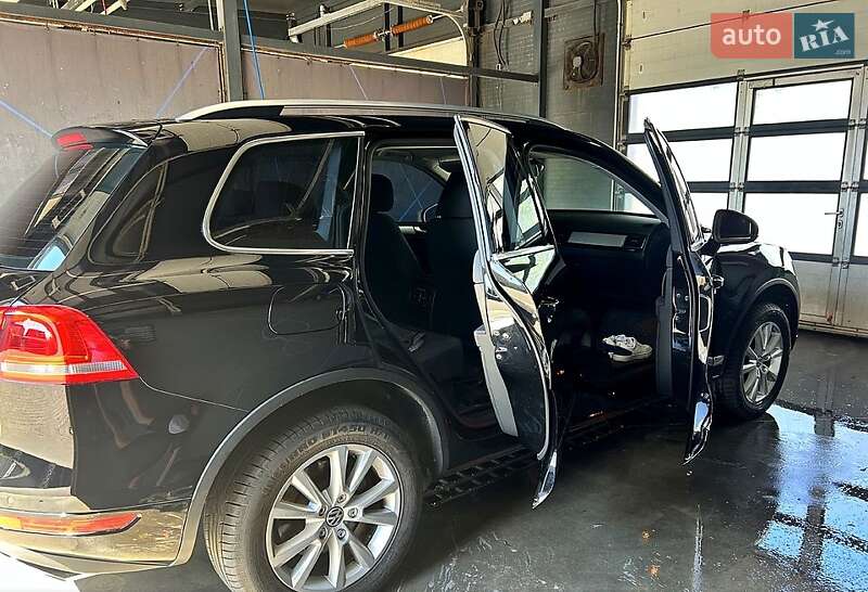 Внедорожник / Кроссовер Volkswagen Touareg 2012 в Днепре фото 11 Внедорожник / Кроссовер Volkswagen Touareg 2012 в Днепре