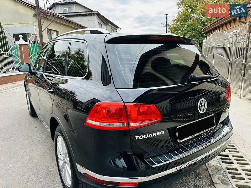 Внедорожник / Кроссовер Volkswagen Touareg 2015 в Грушево